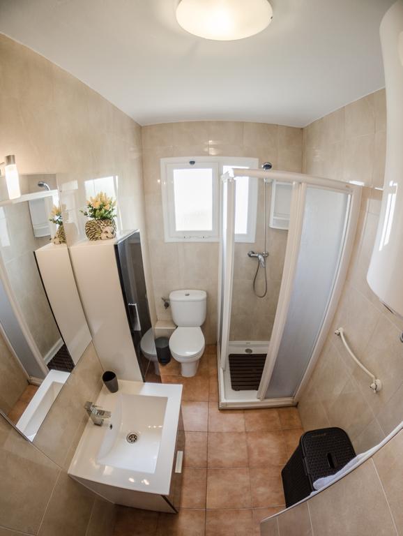 Apartamento En ซาลอว์ ภายนอก รูปภาพ